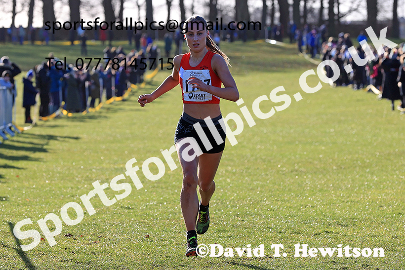 Womens under-17s 2025 Northern Cross Country Champs, Tatton Park, Knutsford, Cheshire. Photo: David T. Hewitson/Sports for All Pics